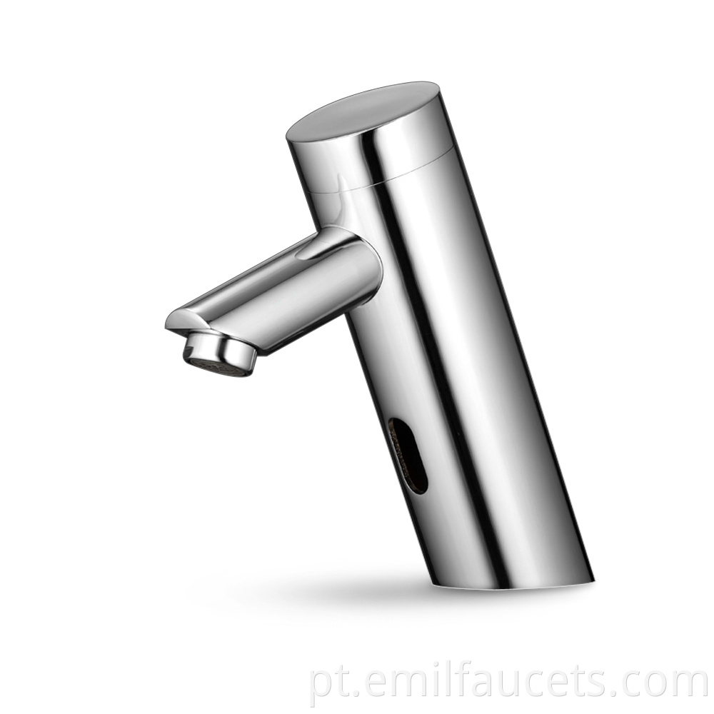 smart touchless faucet